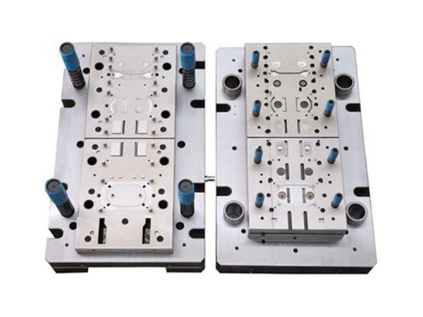 塑膠模具加工時(shí)會(huì)受溫度影響嗎？