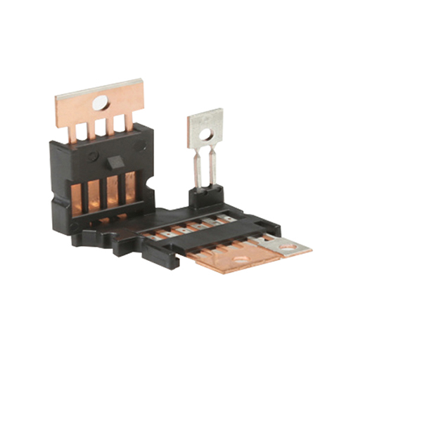 精密連接器生產